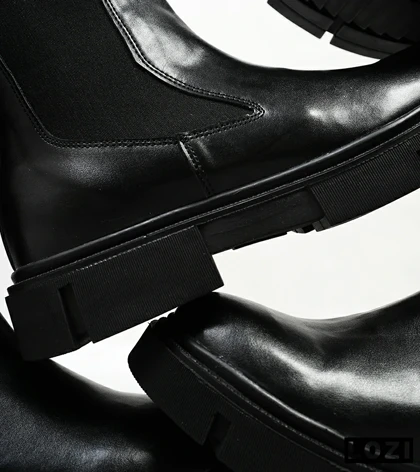 بوت مردانه چرمی مشکی ZARA