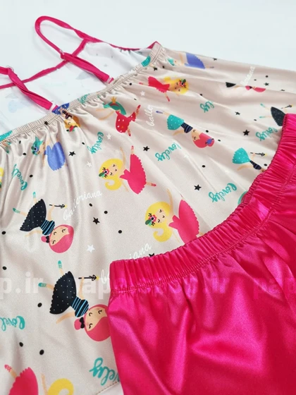ست لباس خواب تاپ و شورتک ساتن طرح دخترک
