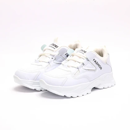 کفش اسپرت زنانه متین مدل فشن پارچه ای