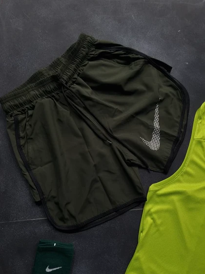 ست رکابی و شلوارک نایکی با تم سبز