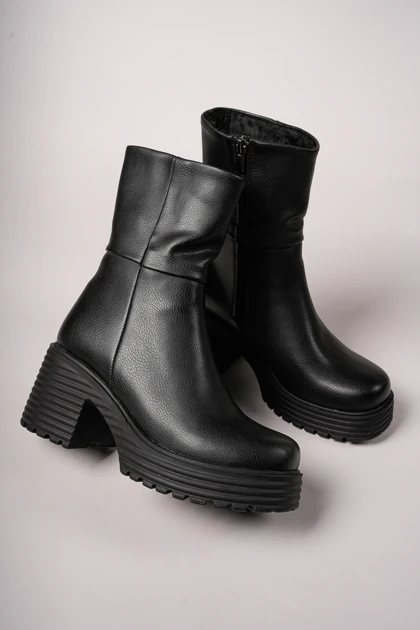 بوت و نیم بوت زنانه ریکان riccon