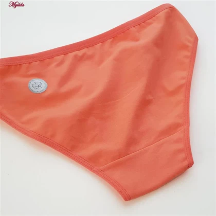 شورت زنانه پنبه‌ای گلبهی فیتن فرخ زادی کد 4080-100A