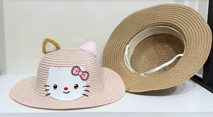 کلاه حصیری هلوکیتی وارداتی