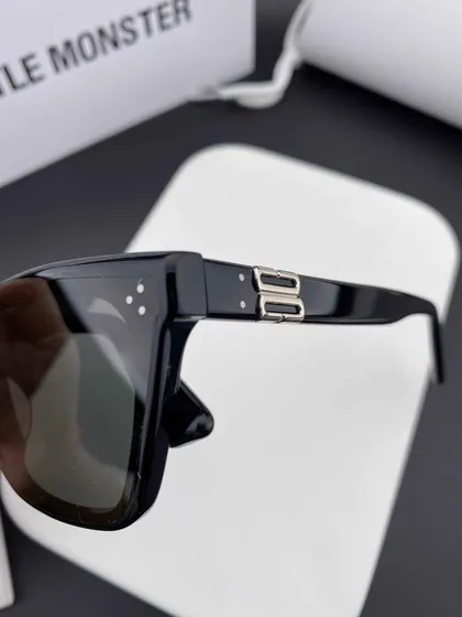 عینک آفتابی برند جنتل مانستر مدل GM OSLO