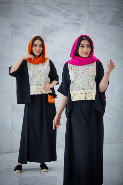 مانتو کرسپو سوزن دوزی با دامن