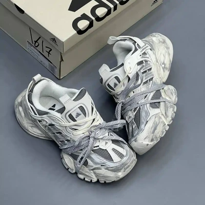 کفش آدیداس رانر دیلاکس کرم طوسی Adidas Runner Deluxe Cream Gray