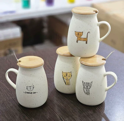 ماگ گربه درب چوبی