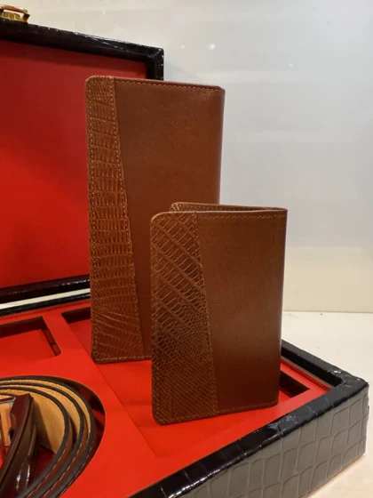 ست هدیه سه تیکه چرم طبیعی آراز