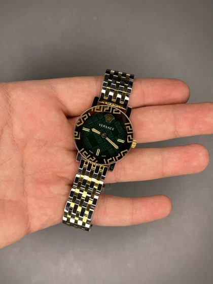 ساعت مچی ورساچه دورحکاکی بند سیلورطلایی صفحه سبز Versace