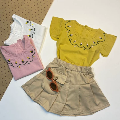 ست شومیز گل‌دار و شلوارک