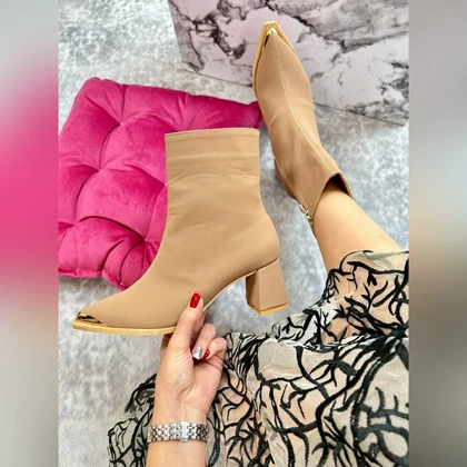 نیم‌بوت 6 سانت پاشنه جلوخوکی آهنی _ 1295