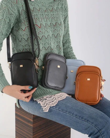 کیف پاسپورتی گلاره