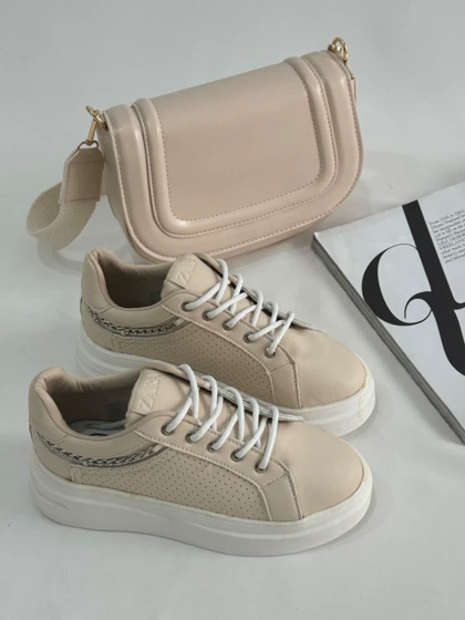 کتانی زنجیری 2001