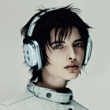 هدفون بلوتوثی ناتینگ مدل Headphone 1