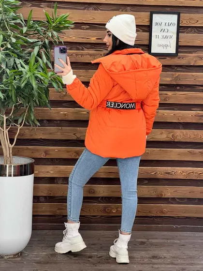 کاپشن آمبردی MONCLER