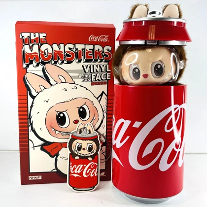 عروسک کلکسیونی لبوبو کوکا کولا
