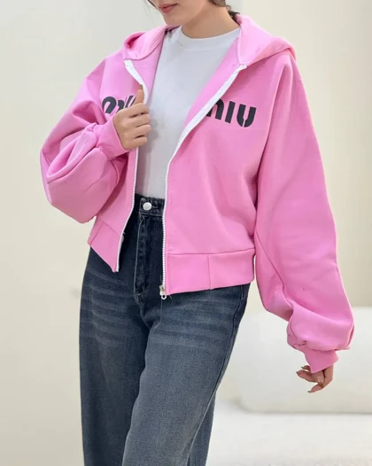 سویشرت میومیو