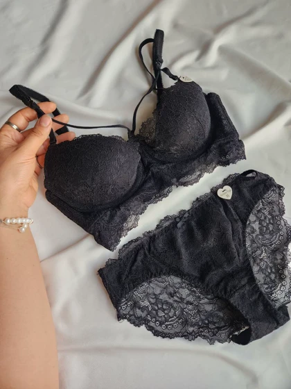 ست شورت و سوتین دانتل هارنس دار فنردار اروپایی کد: 6005