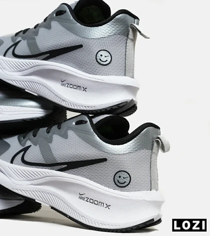 کفش کتانی بزرگ پا طوسی NIKE zoom x smiley