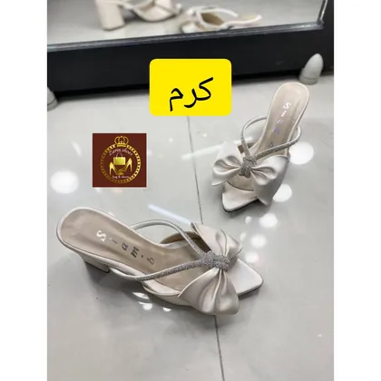 صندل مجلسی نگینی پاشنه‌دار زنانه مدل papillon