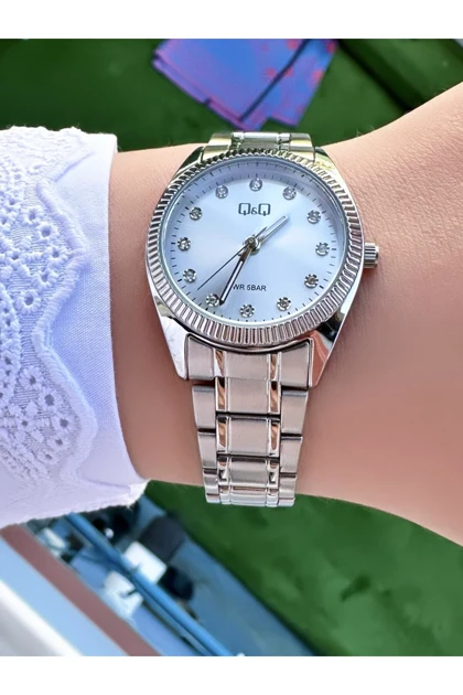 ساعت زنانه qandq