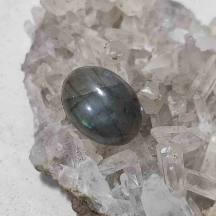 نگین طبیعی لابرادوریت کد 3