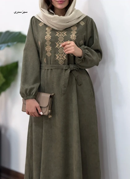 پیراهن مانتویی گلدوزی شیوا