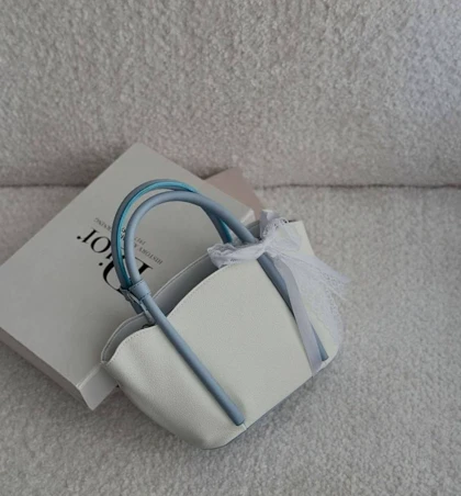 کیف زنانه اورلیا