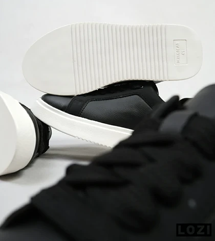 کفش کتانی مردانه مشکی PULL & BEAR