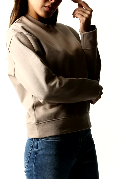 آستین بلند دورس سرشانه افتاده زنانه