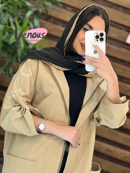 بارانی کلاهدار پشت چاک