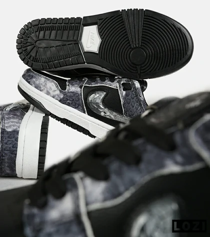 کفش کتانی مردانه و زنانه مشکی زغالی NIKE dunk low steam puppet