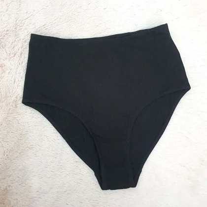 شورت زنانه مانکل کد Z-TDF34