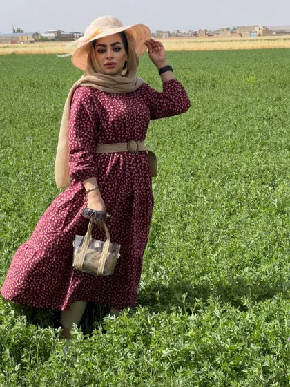 کفتان بلند گل‌گلی