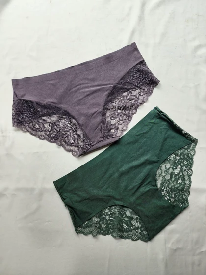 شورت دانتل و ساتن بدون لبه دوخت کد: 1459