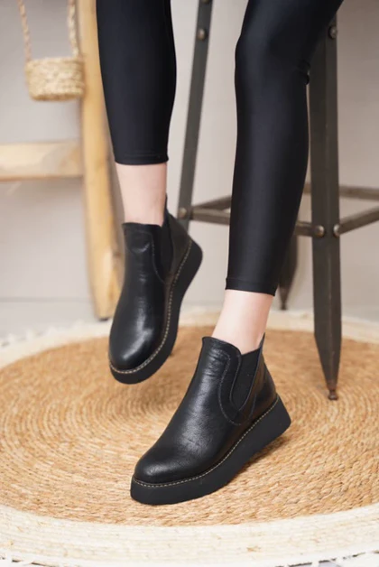 بوت طبی زنانه دو کش