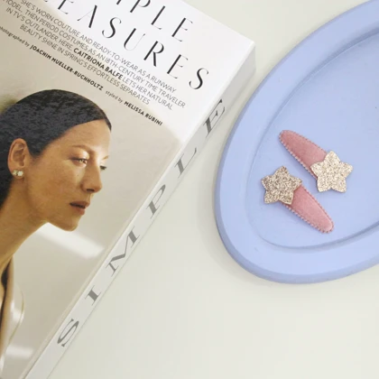 گل سر ستاره‌دار اکلیلی – پک 2 عددی مخملی با شاین طلایی