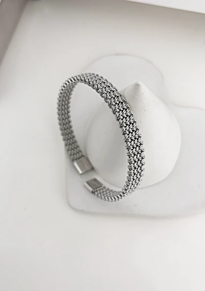 بنگل دستبند زنانه سیلور حصیری و گره817