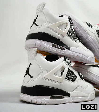 کتانی ساق‌دار مردانه سفید Nike air jordan 4