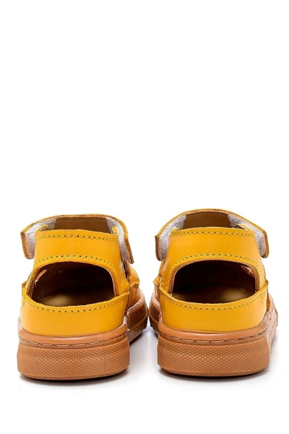 کفش های روزمره بچگانه first-step