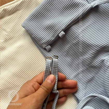 ست نیم‌تنه و دامن کوتاه مدل رومی