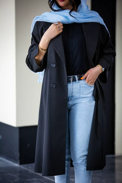 مانتو دیپلمات نیلا