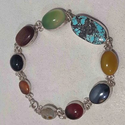 دستبند نقره ام البنین کد1(9 سنگ)