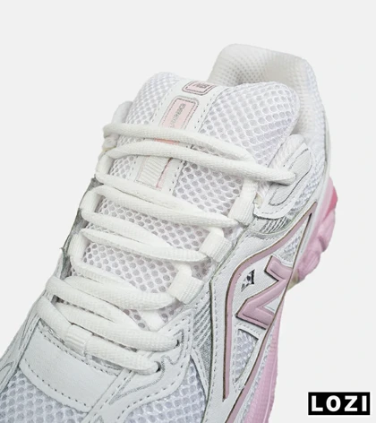 کفش کتانی زنانه سفید صورتی NEW BALANCE 1064 V.2 مدل 8334