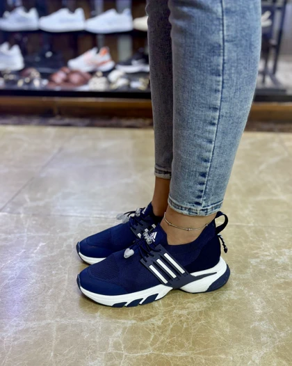 کتانی آدیداس کش بافت (برند ولنتینو)