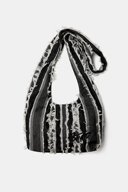 کیف زنانه دوشی pull-and-bear