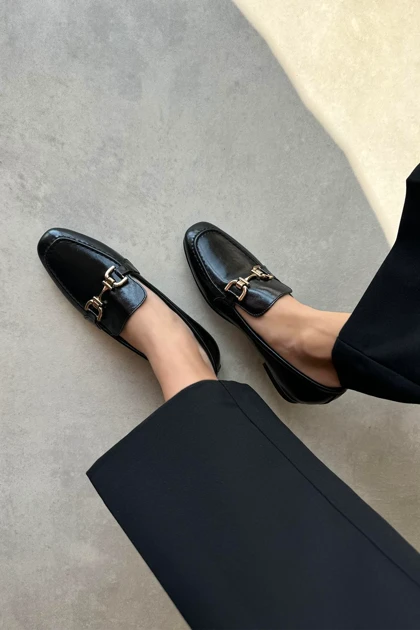 کالج زنانه استراسونس straswans