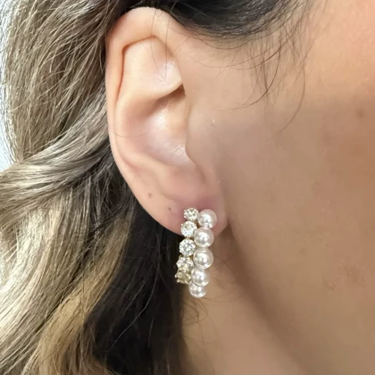 گوشواره حلقه‌ای مروارید و نگین