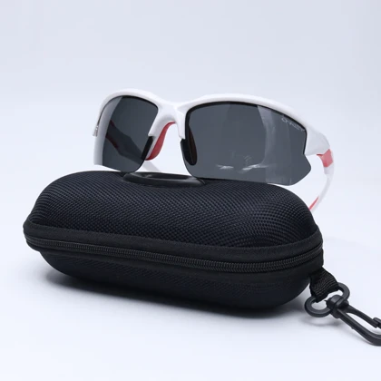 عینک برند OAKLEY کد 181333