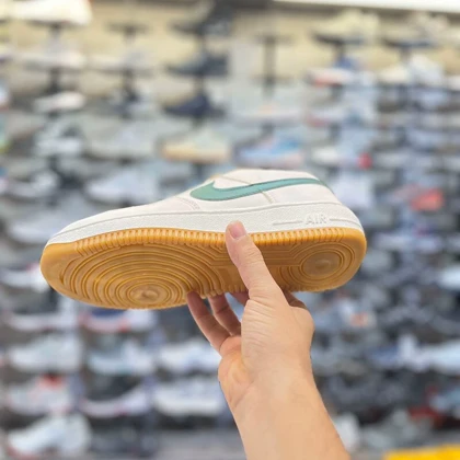 کفش روزمره نایکی مدل ایر فورس Air force سفید سبز کیفیت عالی